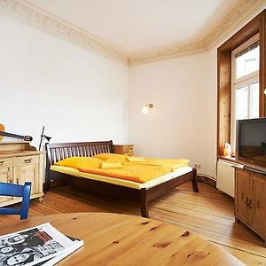 Kamer met een Queen Size Bed
